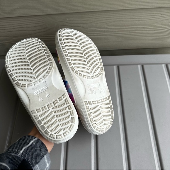 Crocs Solarized Tie Dye Double Strap Slide Sandals Size 9 Men’s, 11 Women’s - Picture 9 of 10